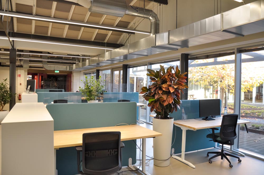 Werkplekken aan de binnentuin